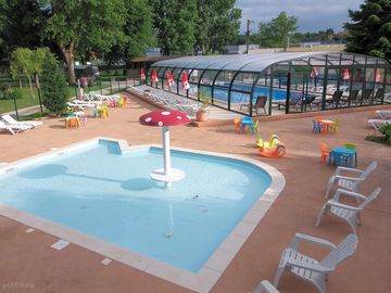 Indoor heated pool and outdoor paddling pool