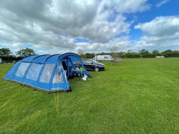 Spacious non electric pitch