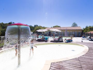Paddling pool