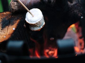 The site allows campfires