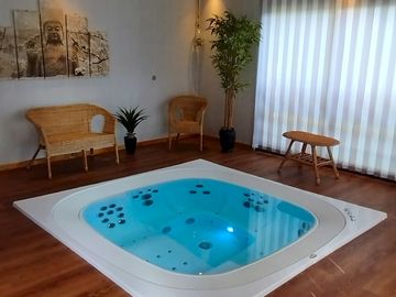 Jaccuzi