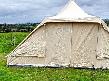Spacious luxury tent
