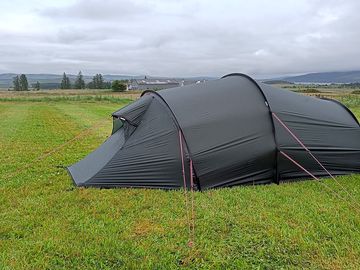 Looking south east, lower part of field