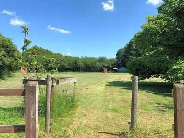Entrance to chiltern yurts