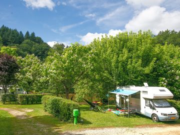 Spacious tree-backed pitches
