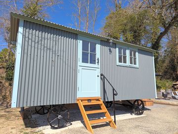 Brand new 18ft shepherds hut