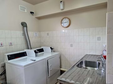 Laundry and washing-up area