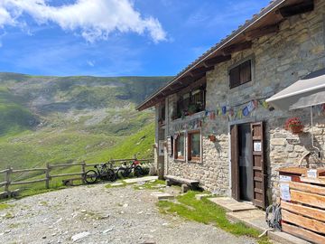Entrata principale rifugio e camere