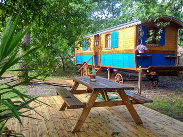 Outdoor seating