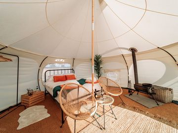 Lotus bell tent