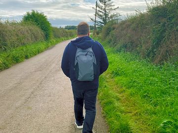 Walking to seahouses