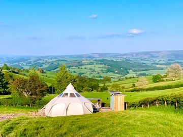Pitch up glamping top
