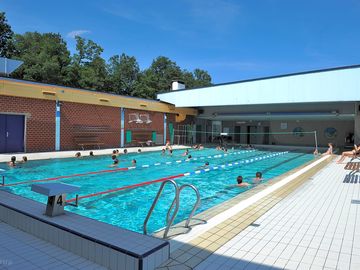 Outdoor swimming pool (added by manager 06 Apr 2018)