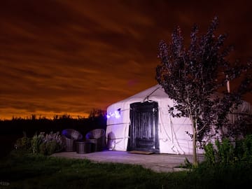 Yurt at night (added by manager 08 Apr 2017)
