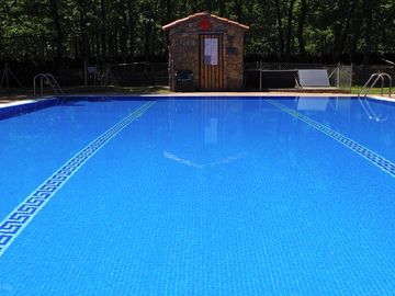 Outdoor pool (added by manager 01 Oct 2016)