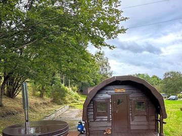Hot tub and lodge