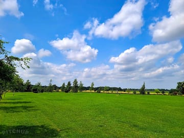 Open Suffolk skies – great for cloud watching (added by manager 23 Jul 2021)
