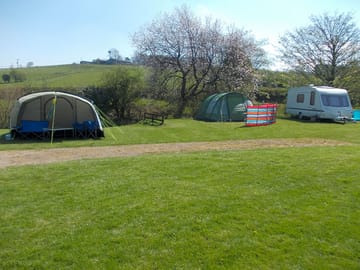 Spacious pitches (added by belmyb 23 Feb 2015)
