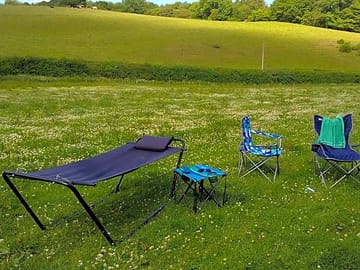 Camping @ riverside (added by manager 31 May 2012)