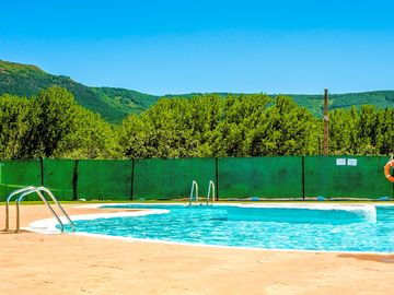 Outdoor swimming pool