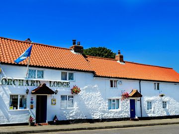The front of orchard lodge