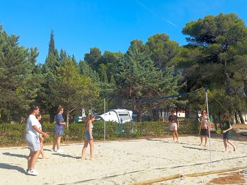 Terrain de beach volley