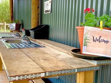 Washing up area