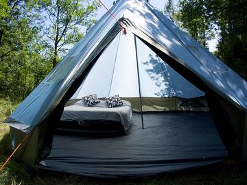 Spacious accommodation in a quiet location