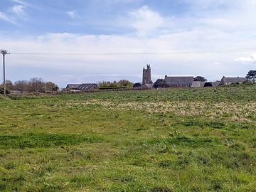 Clover pitch views