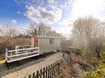 External view of the shepherd's hut