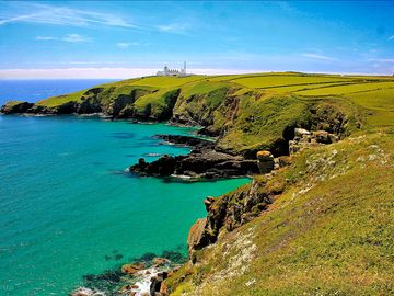 Lizard lighthouse and housel bay