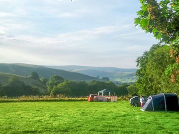Visitor image of the campsite & views