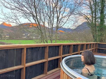 Jacuzzi with mountain views