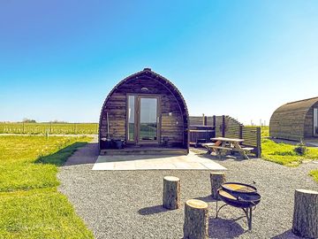 Camping and glamping pods in Skipsea East Yorkshire Pitchup