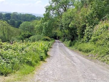 Road to the glampsite