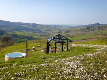 Wild emilia-romagna views