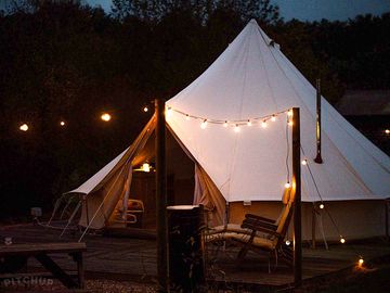 Festoon lighting for a romantic vibe