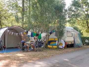Pitches for tents and caravans