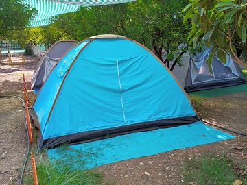 Ready tent exterior