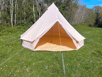 Basic bell tent