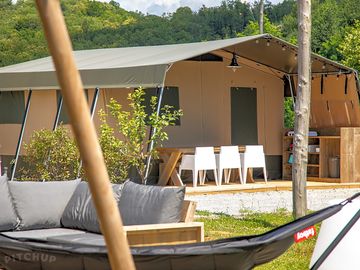 Base Lodge safari tent