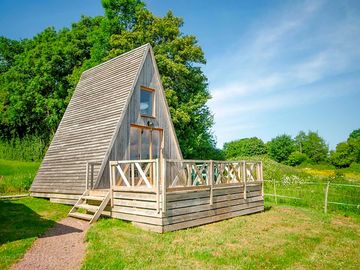Exterior of the tipi chalet