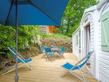 Terrace seating