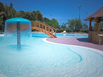 Swimming pool and bar