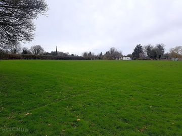 Spacious, peaceful site