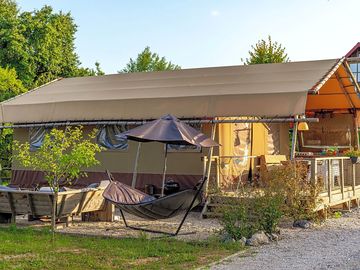 Desert lodge tent with private garden
