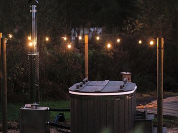 Lovely log-fired hot tub
