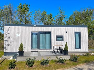 Sommer Chalet exterior