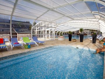 Indoor heated pool and paddling pool