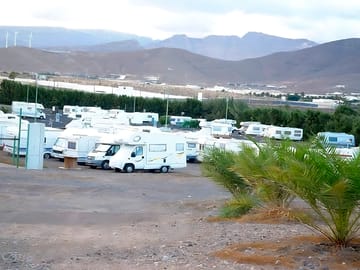 Motorhome and caravan pitches.